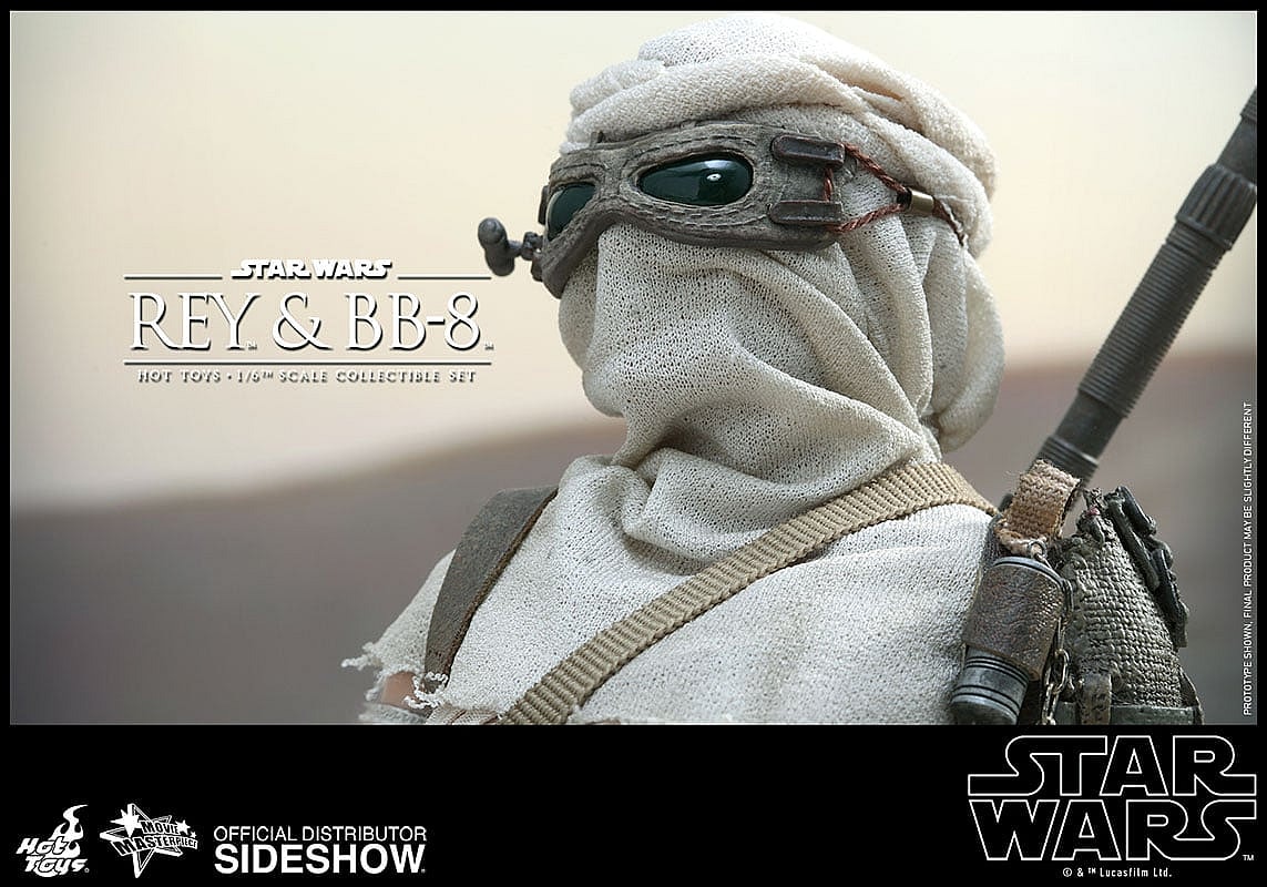 Rey and BB-8 Sixth Scale Figure Set by Hot Toys