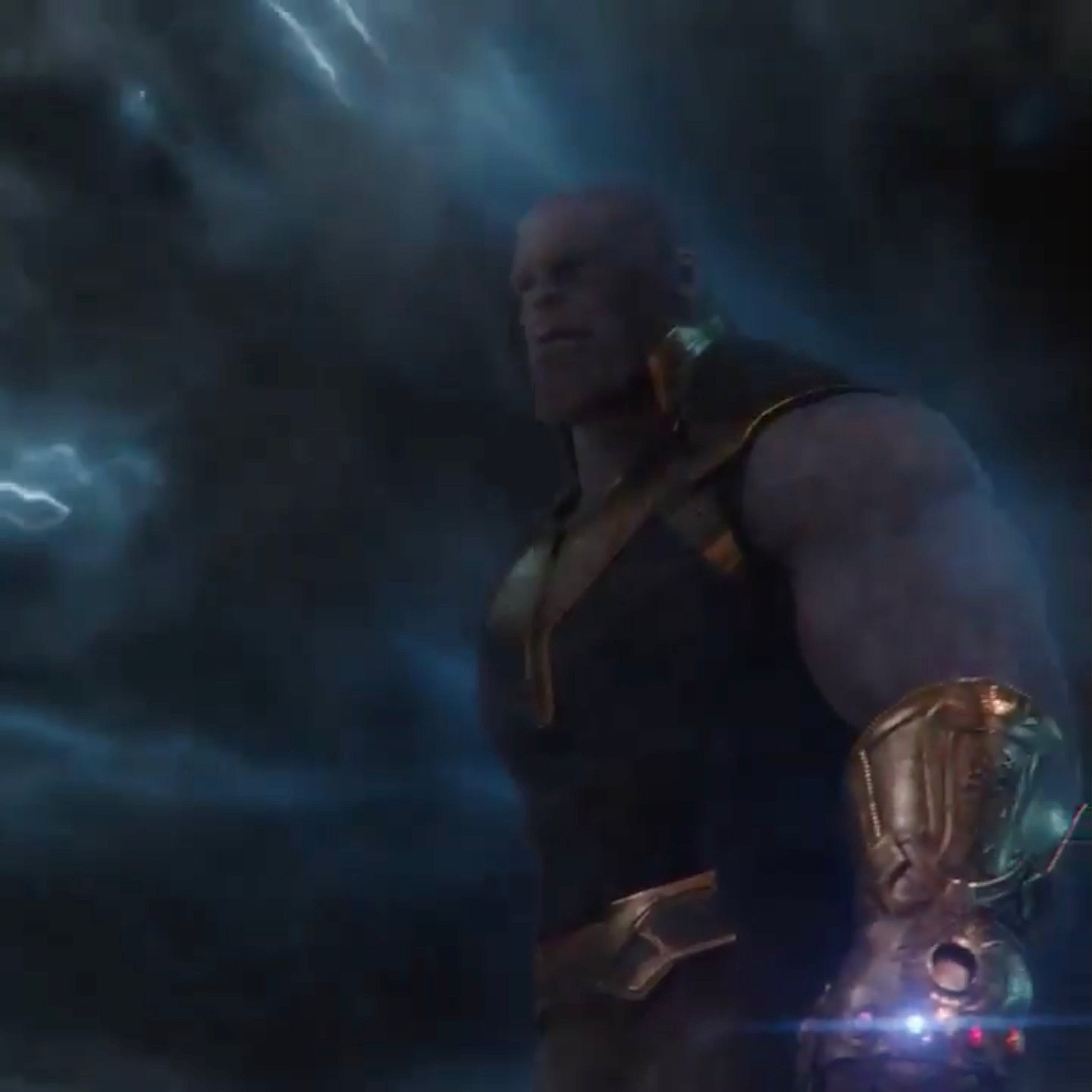 Avengers: Infinity War Infinity Gauntlet