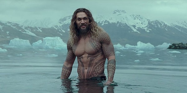 Jason Momoa in "Justice League" - dir. Zack Snyder - Warner Bros.