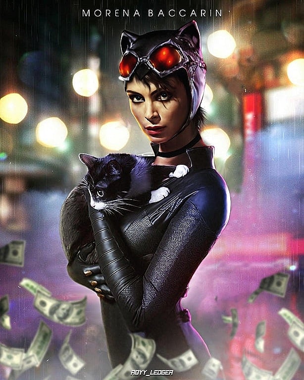 Catwoman Morena Baccarin