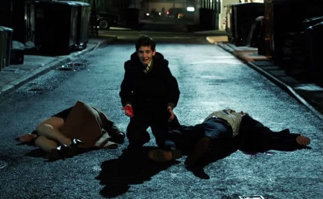 bruce-sees-his-parents-killed