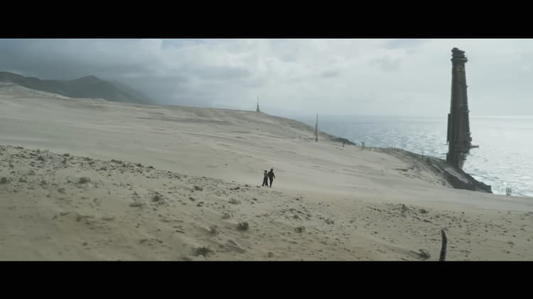 Emilia Clarke Alden Ehrenreich - Solo: A Star Wars Story