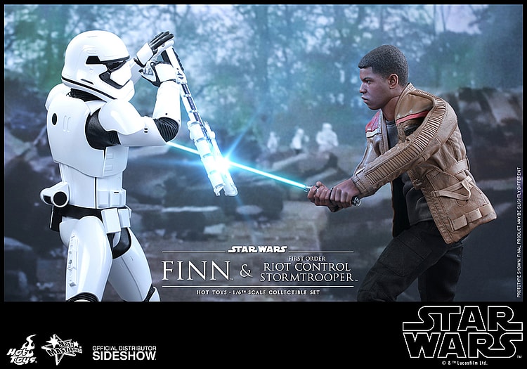 Hot Toys Finn and First Order Riot Control Stormtrooper
