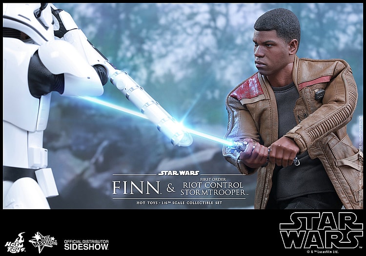 Hot Toys Finn and First Order Riot Control Stormtrooper