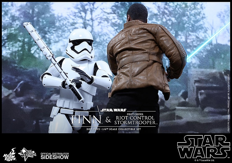 Hot Toys Finn and First Order Riot Control Stormtrooper