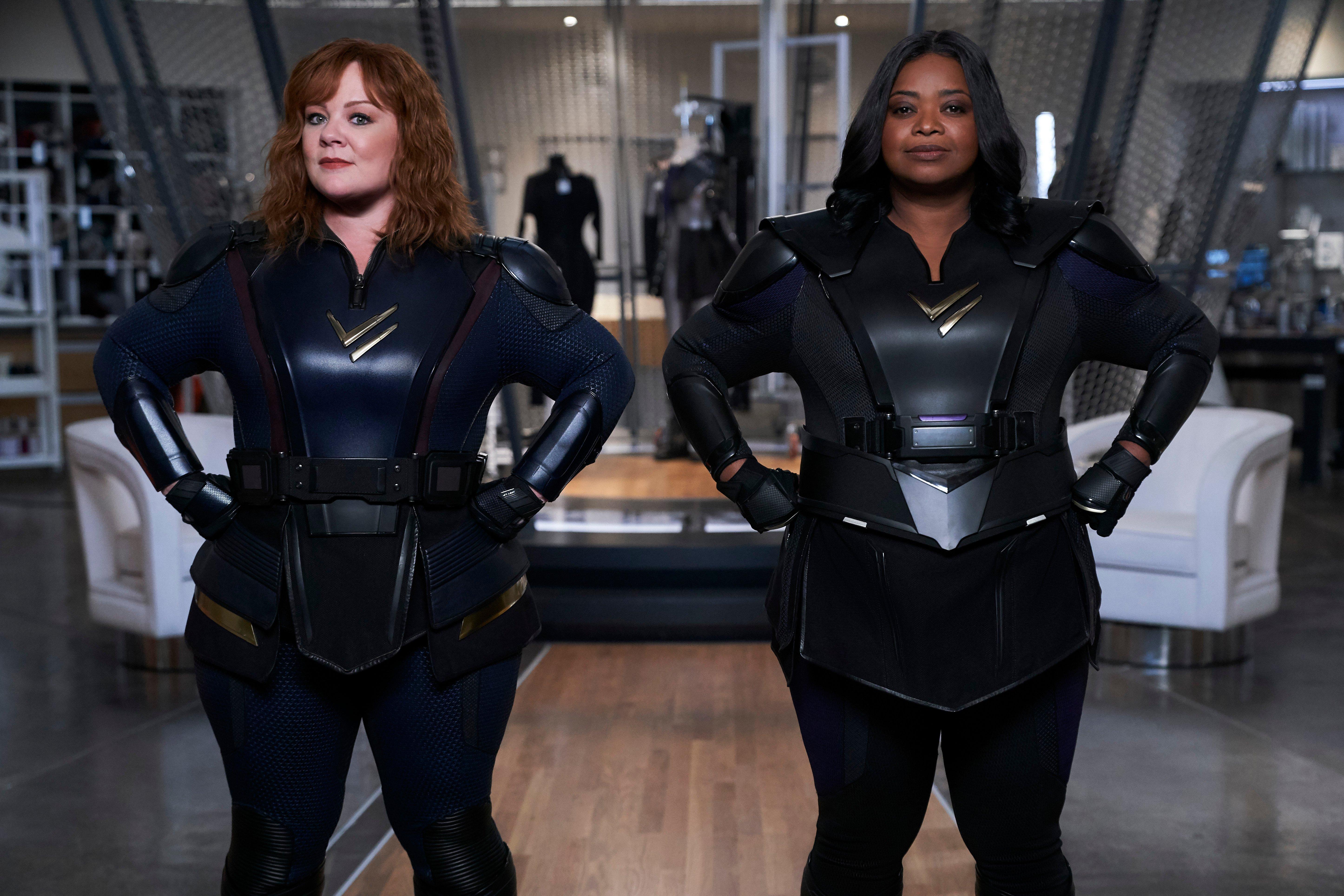 THUNDER FORCE (L-R): MELISSA MCCARTHY as LYDIA, OCTAVIA SPENCER as EMILY. Cr. HOPPER STONE/NETFLIX © 2021. 