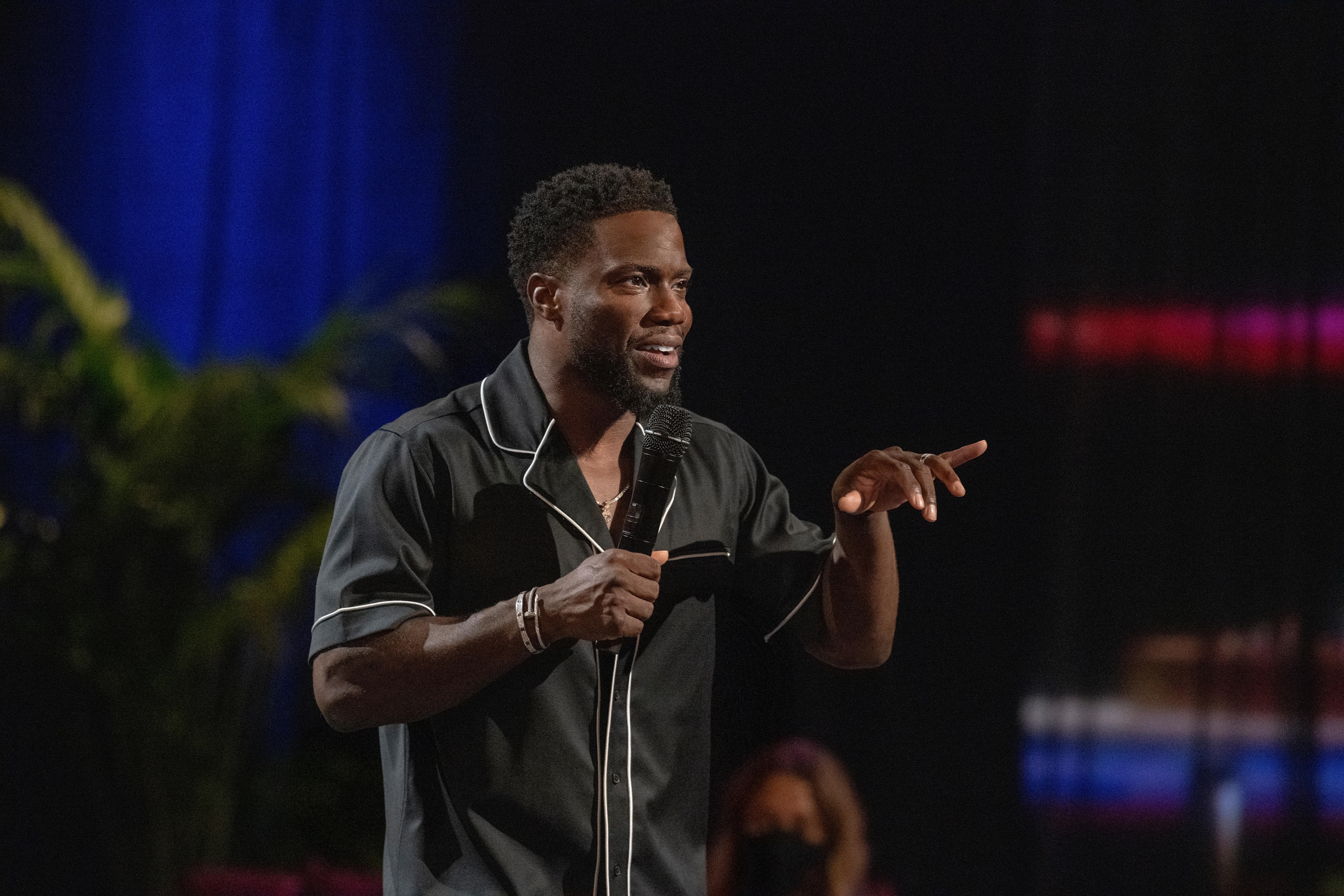 Kevin Hart Untitled Comedy Special 2020. Kevin Hart. Cr. Glen Wilson/NETFLIX © 2020