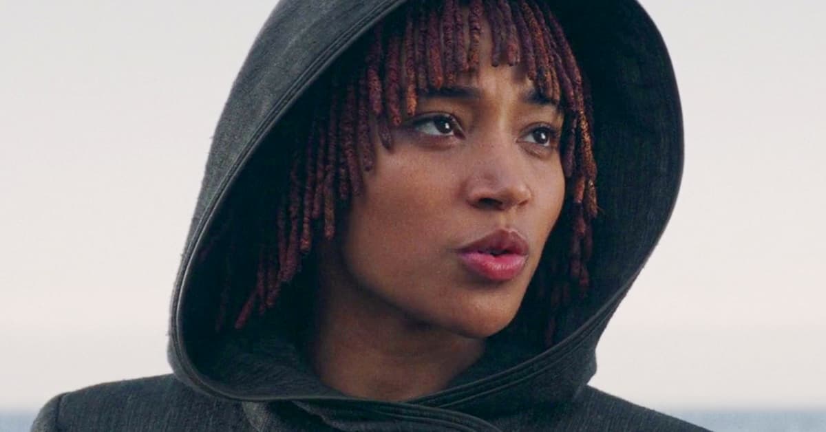 Osha (Amandla Stenberg) rejects Qimir