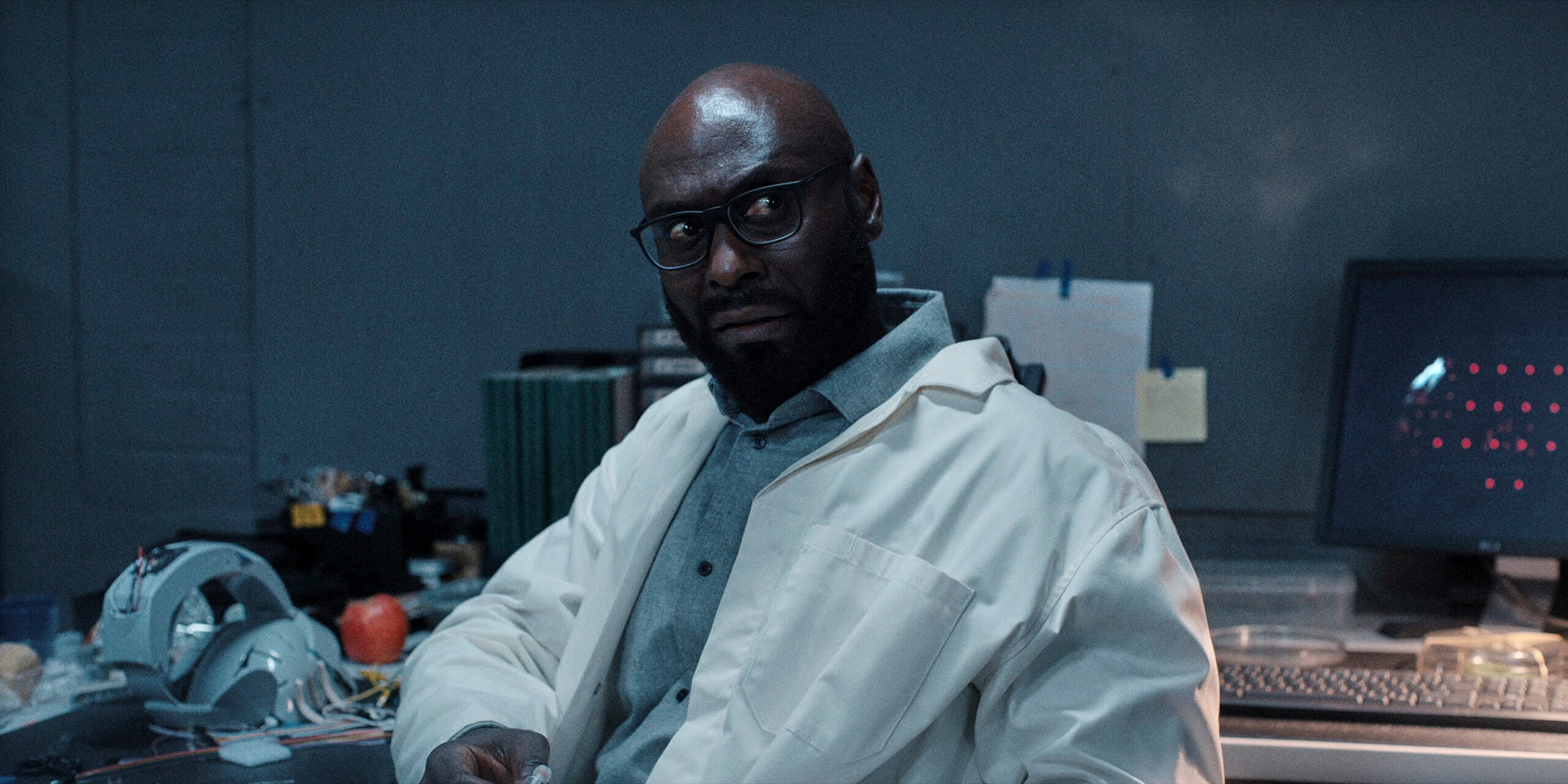RESIDENT EVIL. LANCE REDDICK as ALBERT, LANCE REDDICK as ALBERT in RESIDENT EVIL. CR. NETFLIX © 2021