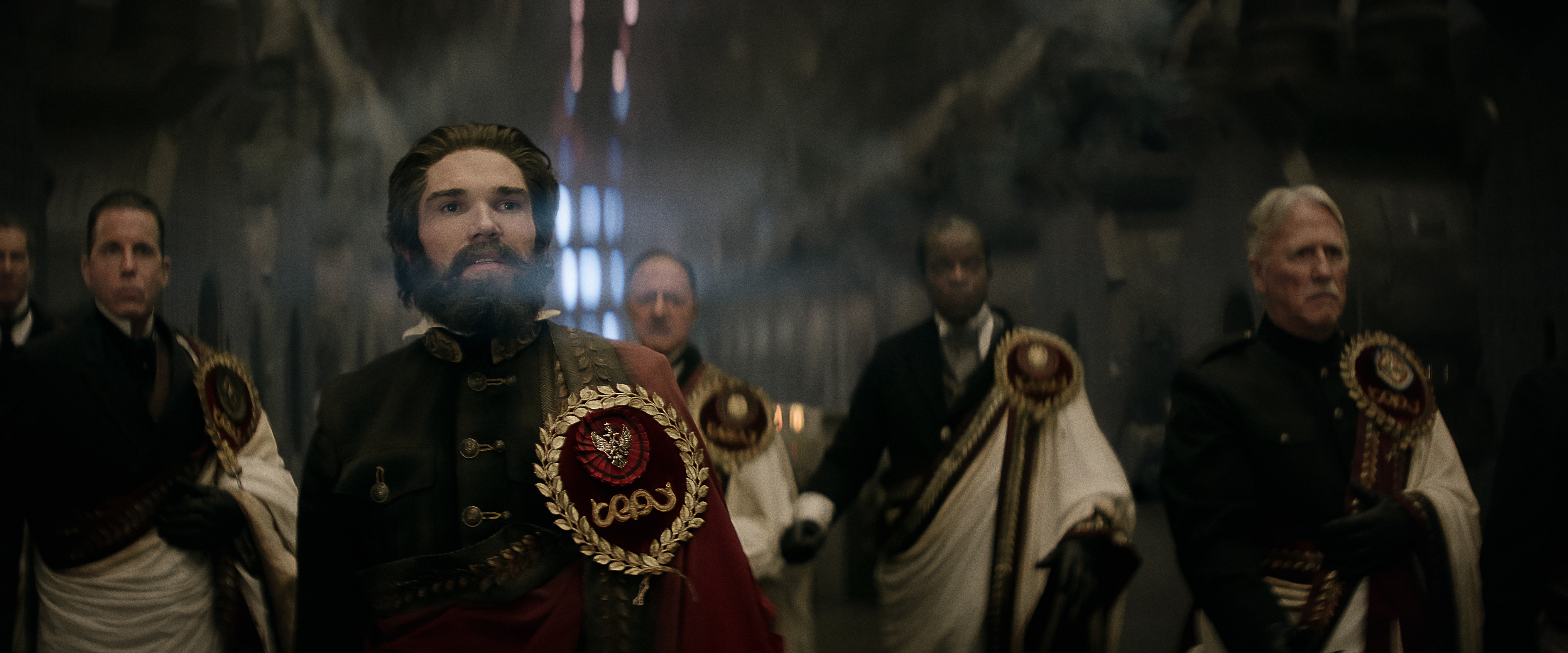 Rebel Moon — Part Two: The Scargiver. (Featured) Fra Fee as Balisarius in Rebel Moon — Part Two: The Scargiver. Cr. Netflix © 2024.