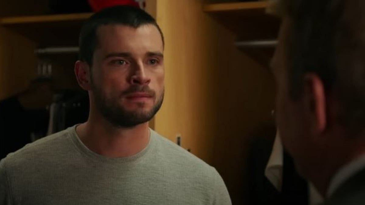 Brian Drew (Tom Welling) confronting Sonny Weaver (Kevin Costner) in Draft Day (2014), Lionsgate