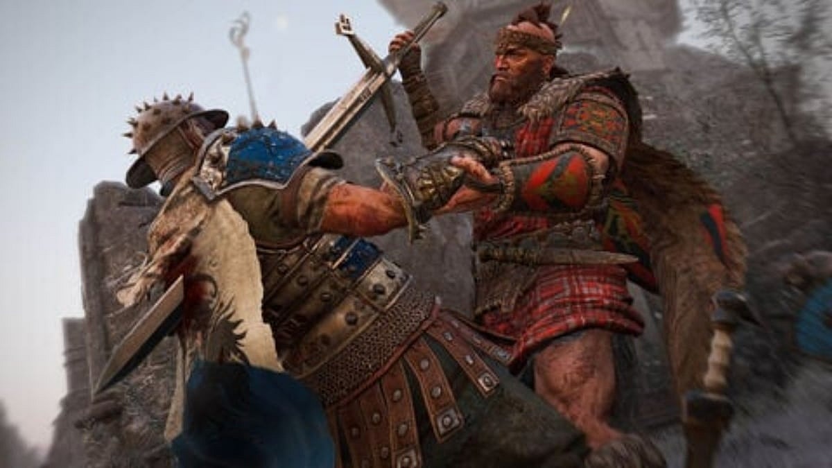Battle between a Knight and a Viking in For Honor 2017, Ubisoft