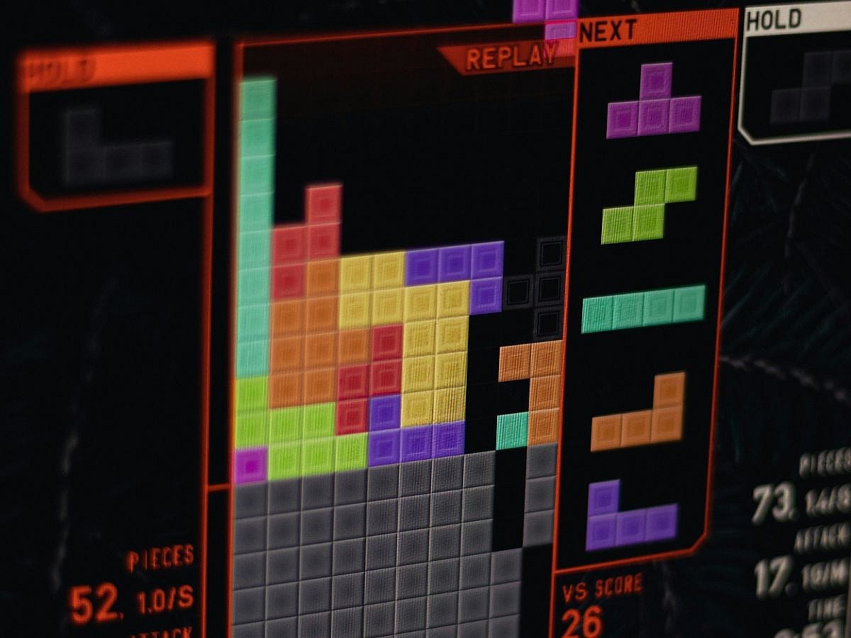 Tetris Video Game Online by Aedrian Salazar Unsplash