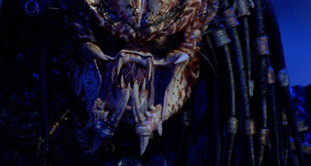 A Predator stalks Mike Harrigan in 'Predator 2' (1990), 20th Century Fox