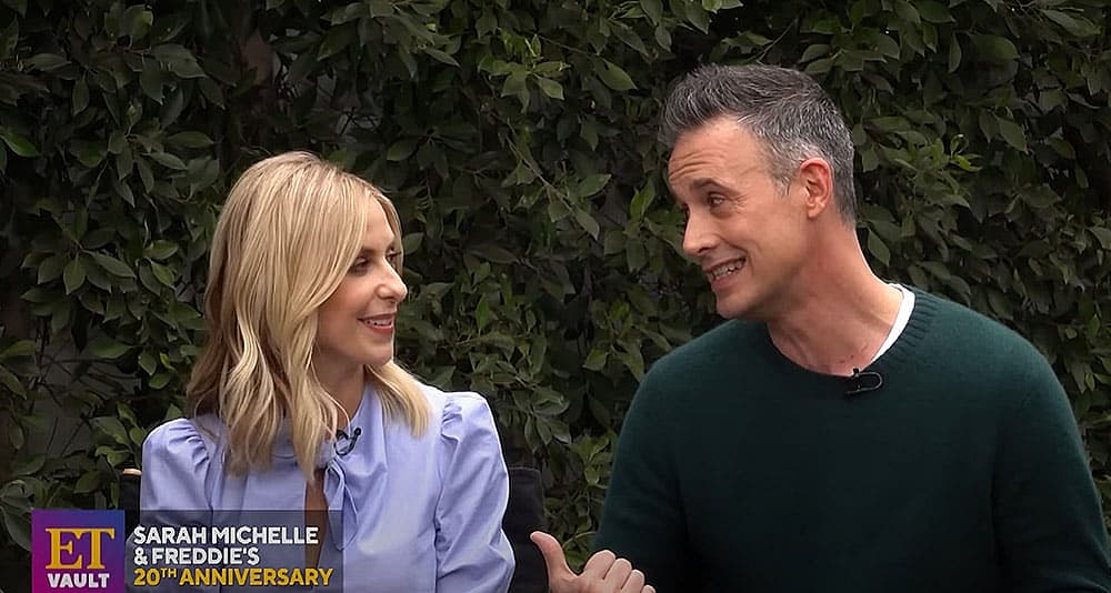 Sarah Michelle Gellar and Freddie Prinze Jr. during an ET interview