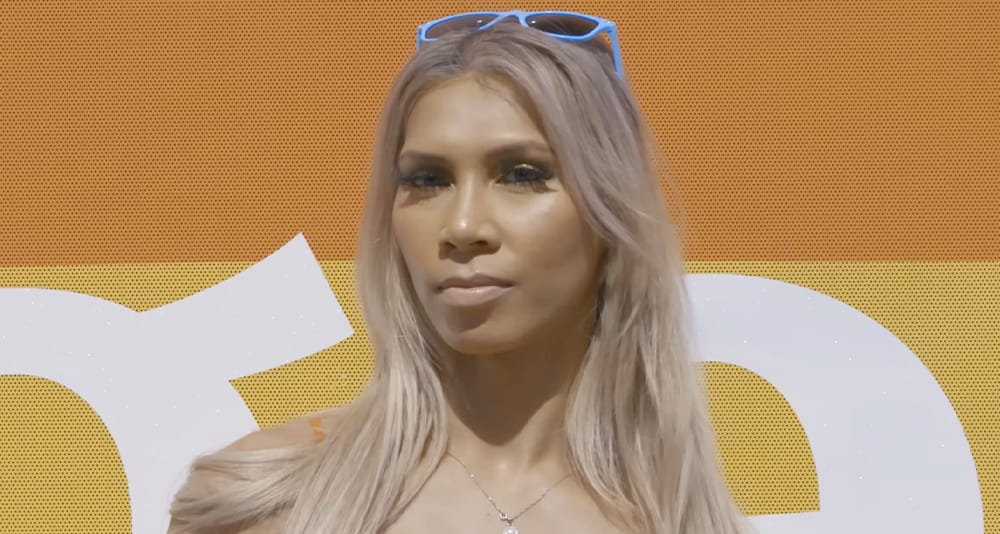 Giselle Shaw - Bounding Into Comics