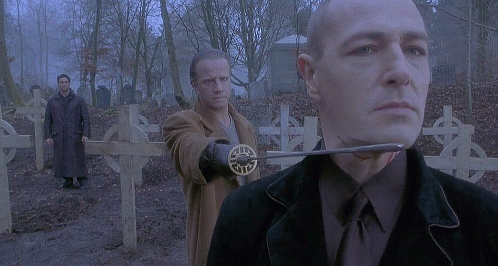 Connor threatens Jacob Kell in Highlander - Endgame