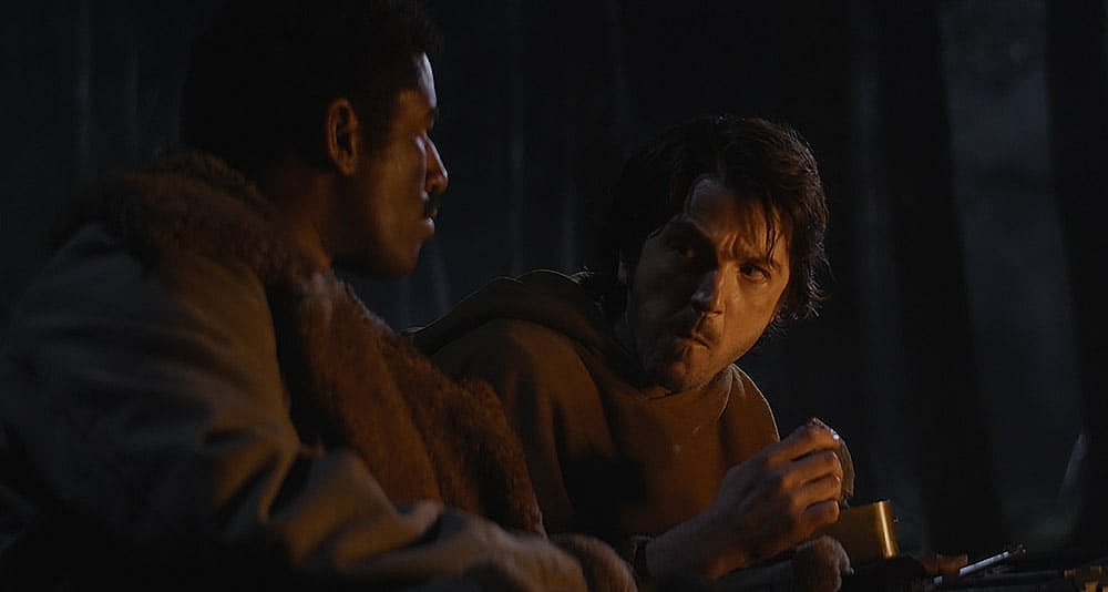 Cassian eating in Star Wars: Andor, Disney+