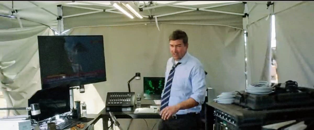 Kyle Chandler 