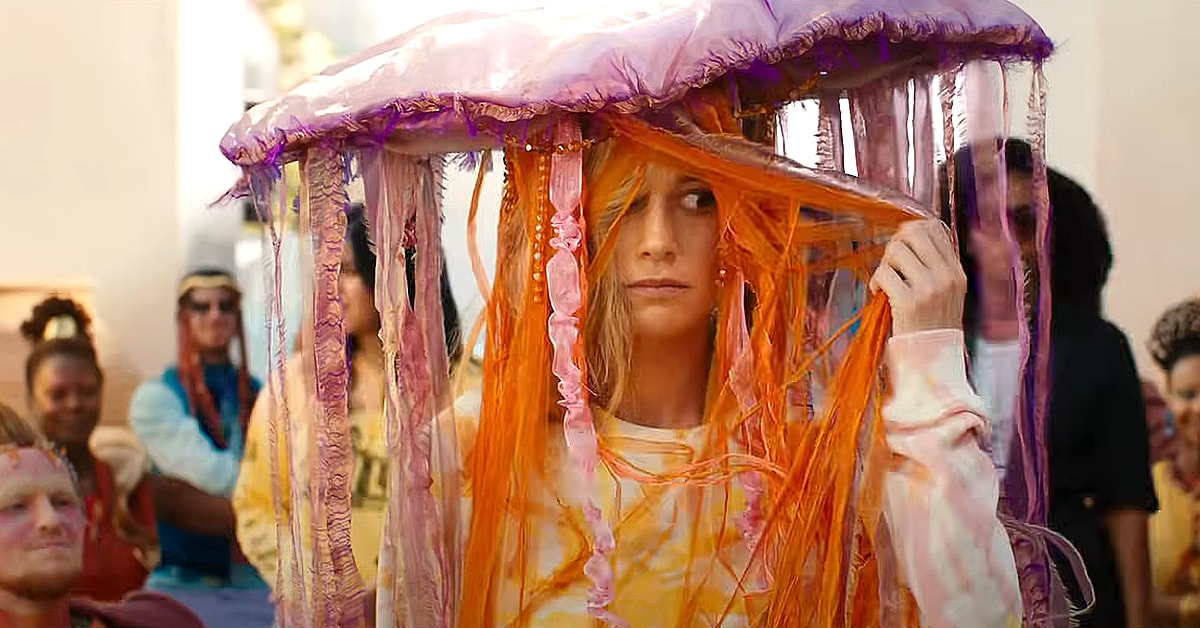 Carol Danvers (Brie Larson) aka Captain Marvel dressed in an alien costume in "The Marvels" (2023), Marvel Studios