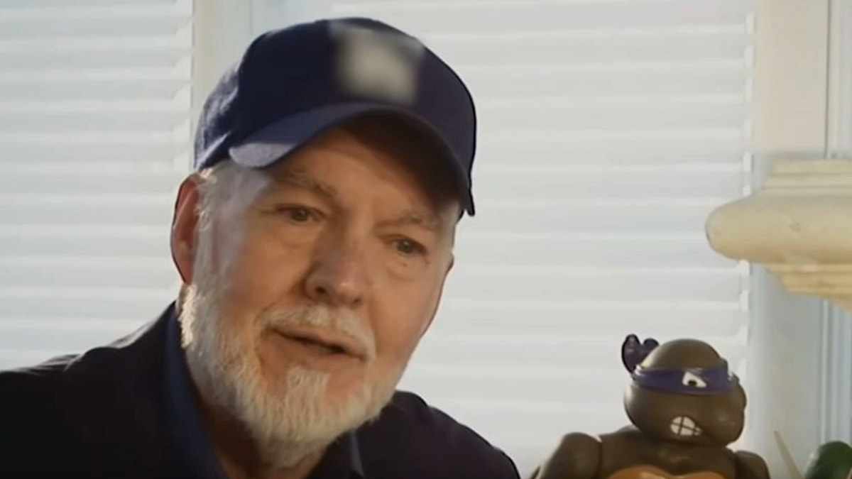 'Teenage Mutant Ninja Turtles' Master Splinter Voice Actor Peter Renaday Passes Away at 89 (2024), Babu Das News