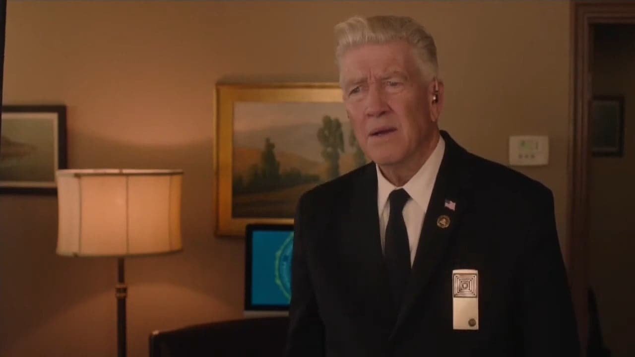 Agent Cole (David Lynch) is perplexed by a near-by window washer in Twin Peaks: The Return Season 1 Episode 14 "We Are Like The Dreamer" (2017), Showtime