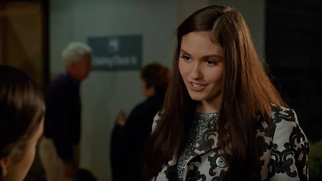 Rachel Diaz (Ronni Hawk) says good-bye to her family in Stuck in the Middle Season 3 Episode 2 "Stuck with Racehl's Secret" (2018), Disney