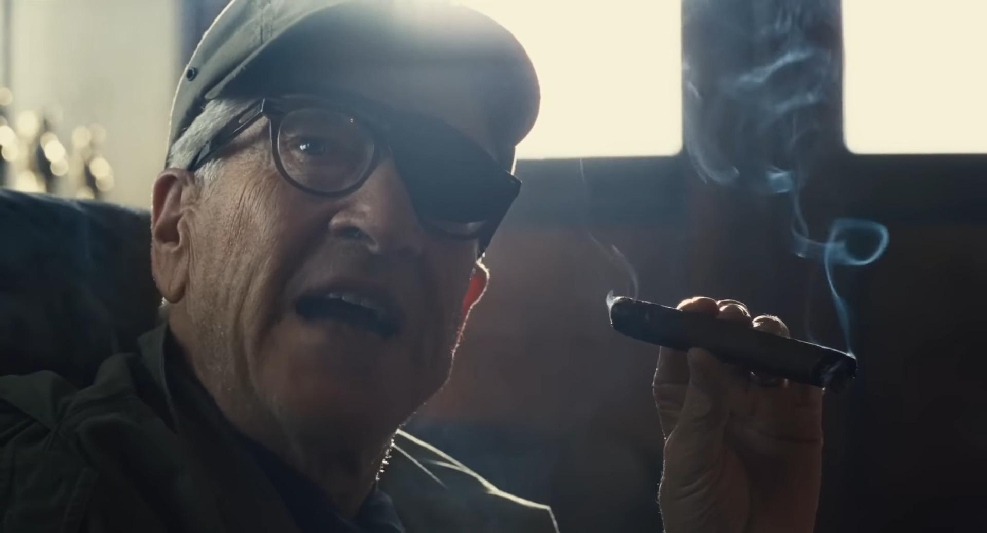 John Ford (David Lynch) gives some advice to a young Sammy Fableman (Gabriel LaBelle) in The Fabelmans (2022), Universal Pictures