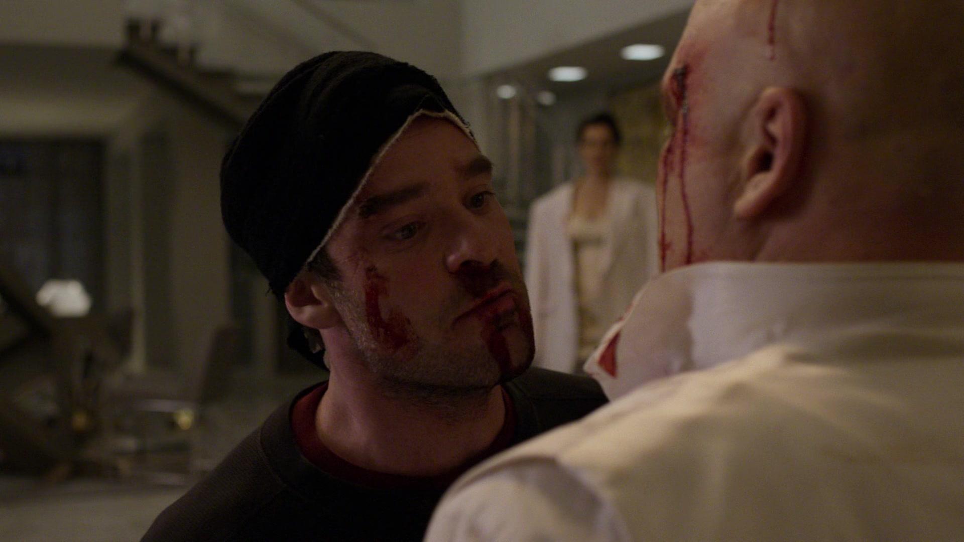 Matt Murdock (Charlie Cox) puts an end to the Kingpin's (Vincent D'Onofrio) reign in Daredevil Season 1 Episode 13 "Daredevil" (2015), Marvel Entertainment