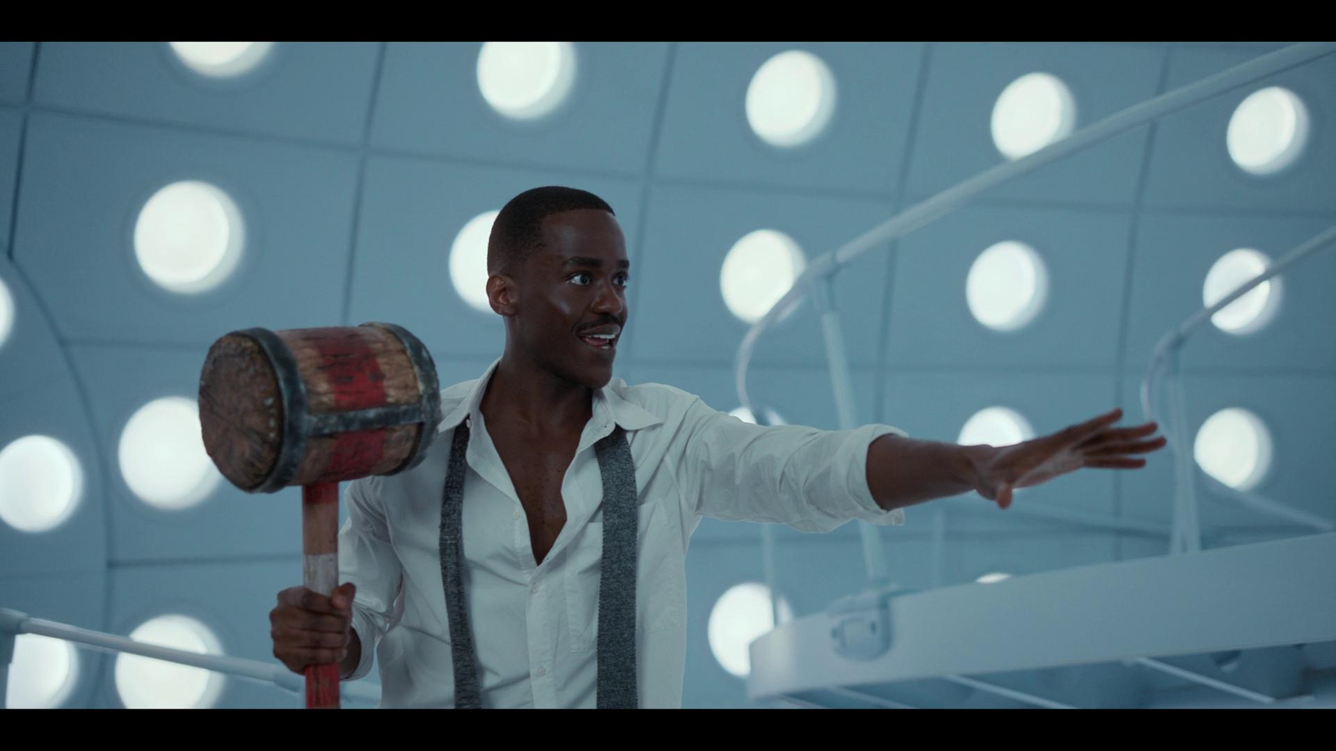 The 15th Doctor (Ncuti Gatwa) prepares to duplicate the TARDIS in Doctor Who Special 303 “The Giggle" (BBC)