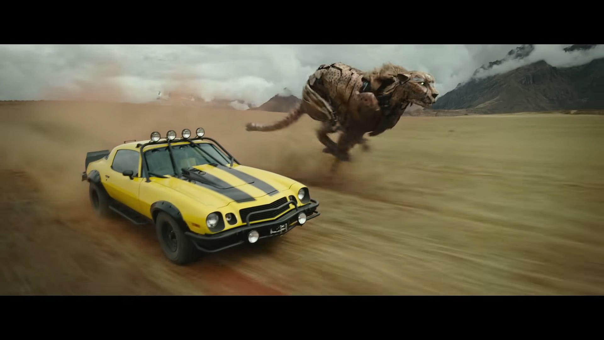 Cheetor and Bumblebee race in Transformers: Rise of the Beasts (2023), Paramount Pictures