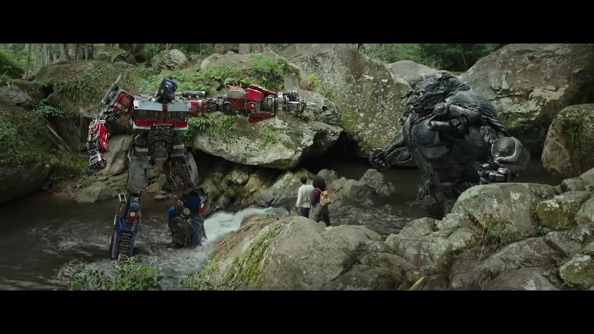 Peter Cullen as Optimus Prime faces Ron Perlman as Optimus Primal in Transformers: Rise of the