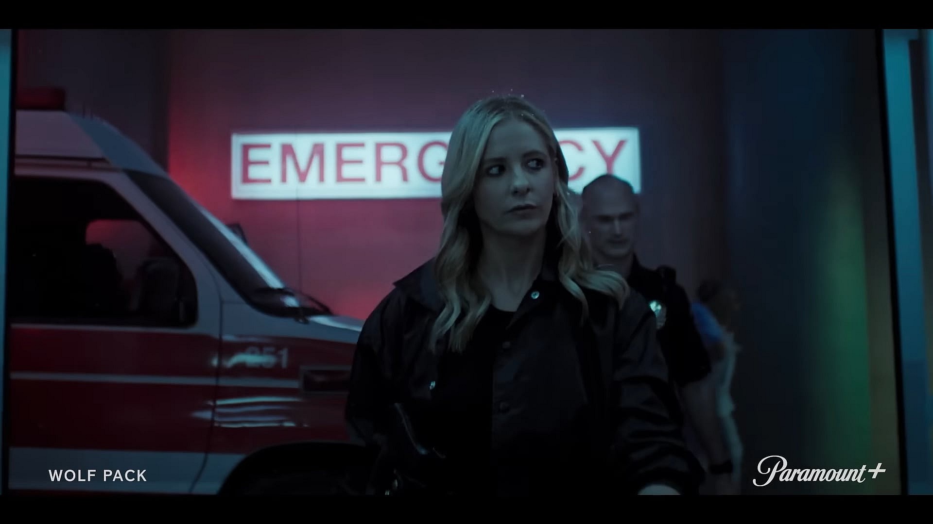 Sarah Michelle Gellar stars as Kristin Ramsey in Wolf Pack (2023), Paramount