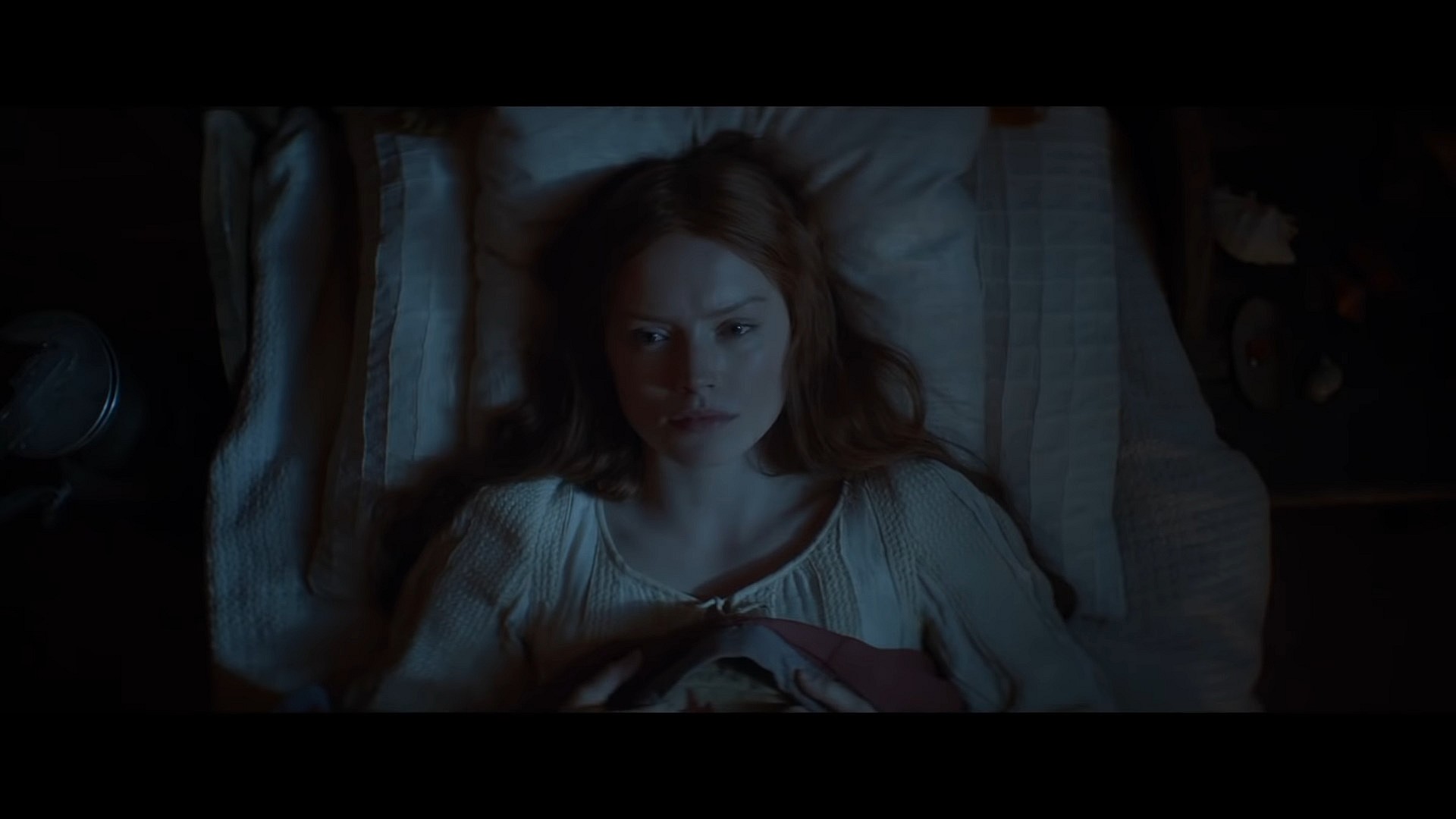 Ophelia (Daisy Ridley) is troubled by her knowledge of the castle's going-ons in Ophelia (2018), Covert Media