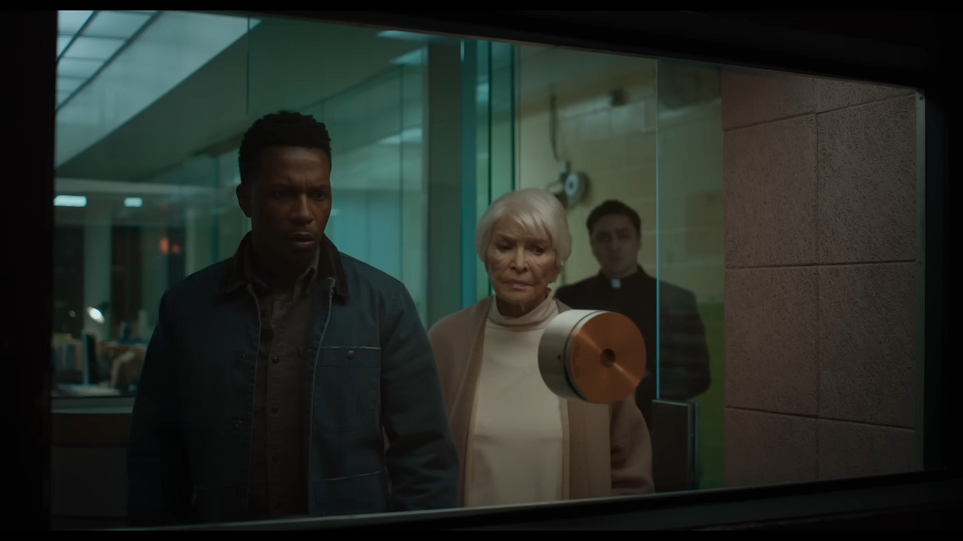 Victor Fielding (Leslie Odom Jr.) and Chris MacNeil (Ellen Burstyn) check-up on Angela (Lidya Jewett) in The Exorcist: Believer (2023), Universal Pictures