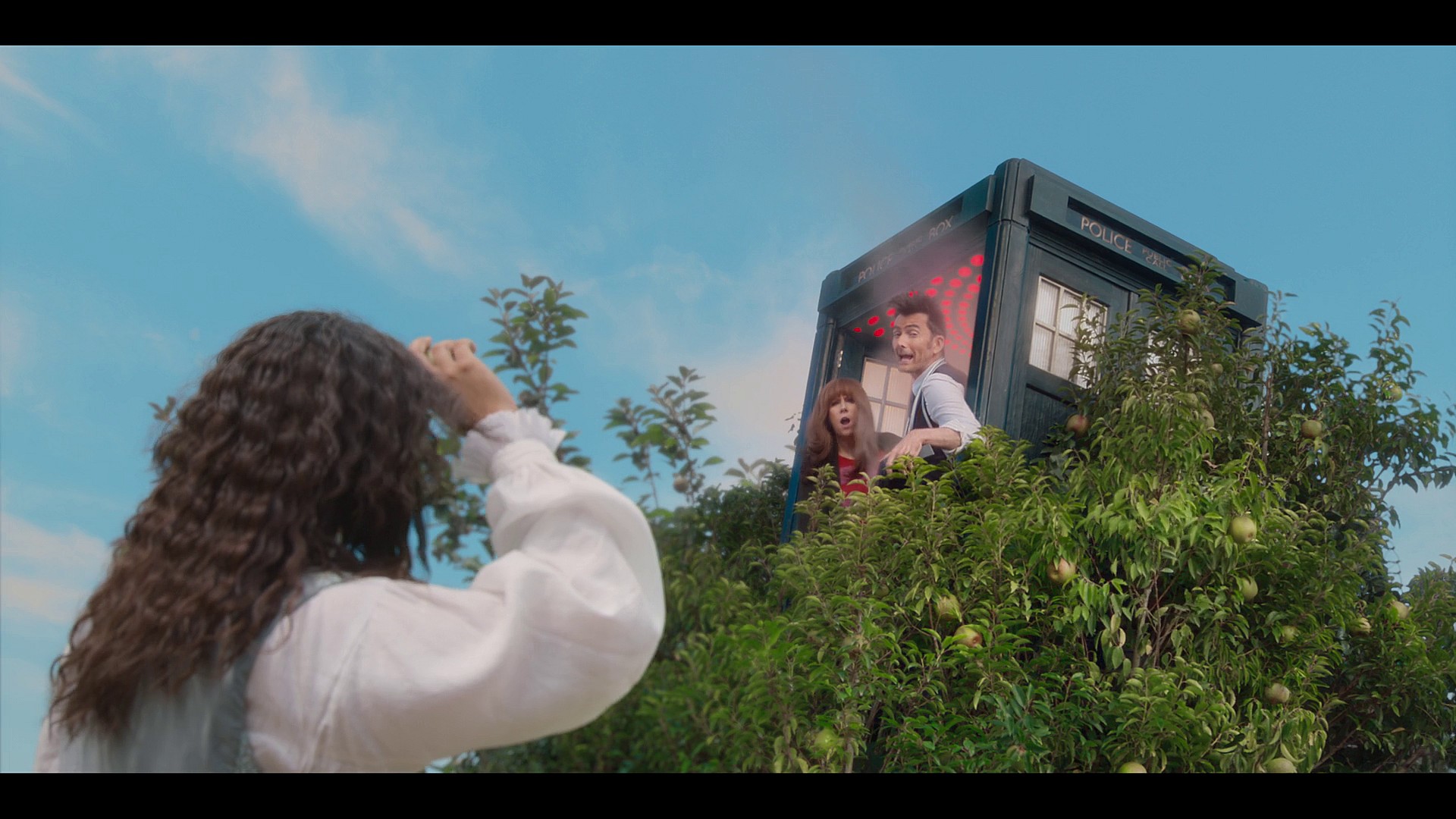 Isaac Newton (Nathaniel Curtis) discovers the crash landing of The Doctor (David Tennant) and Donna (Catherine Tate) in Doctor Who Special 302 "Wild Blue Yonder" (2023), BBC