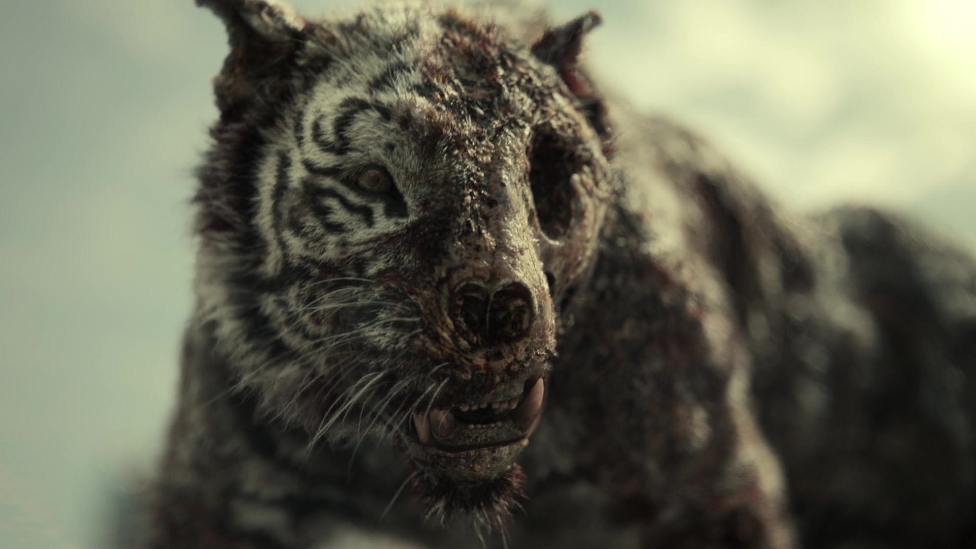A zombie tiger stalks its prey in Army of the Dead (2021), Netflix