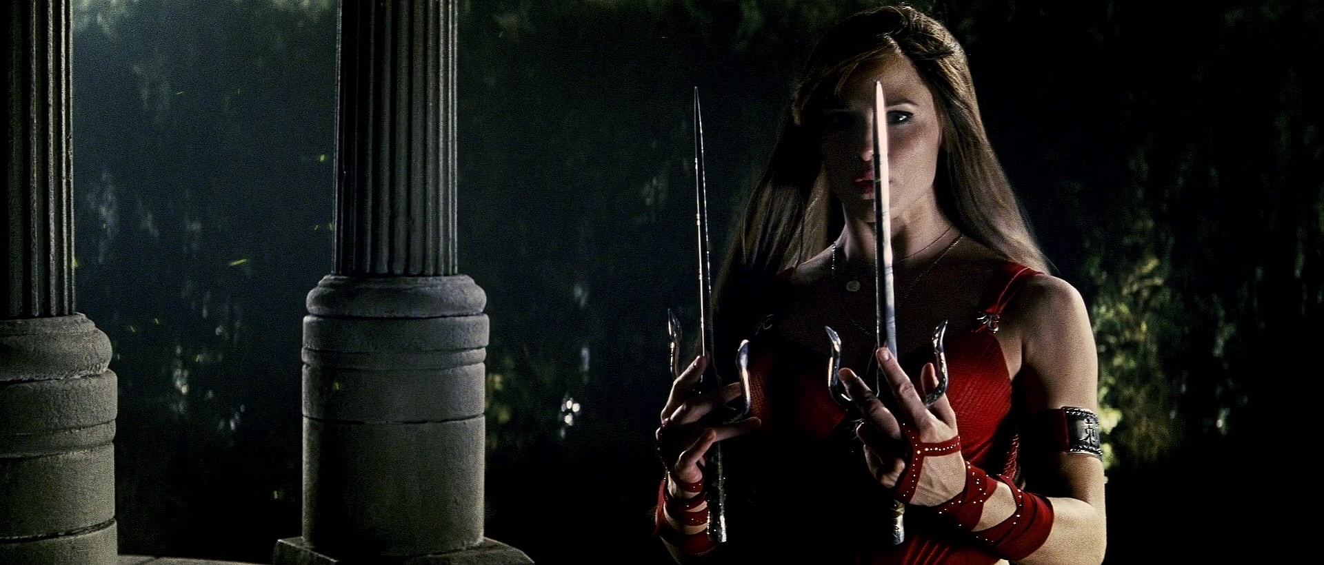 Elektra (Jennifer Garner) reflects on the effectiveness of her sai in Elektra (2005), 20th Century Fox