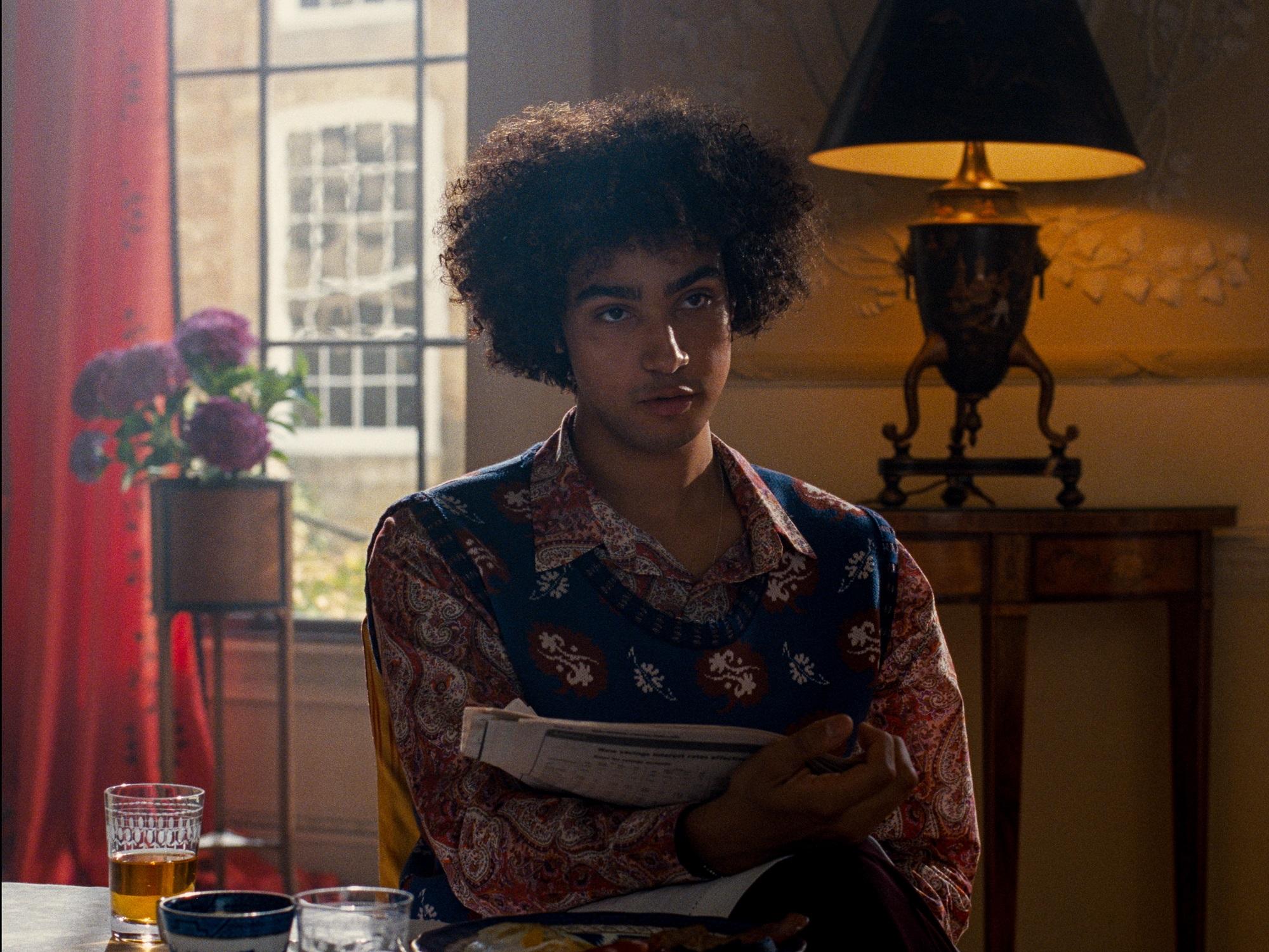 Archie Madekwe as Farleigh Start in Saltburn. Image courtesy of Amazon MGM Studios Distribution. 