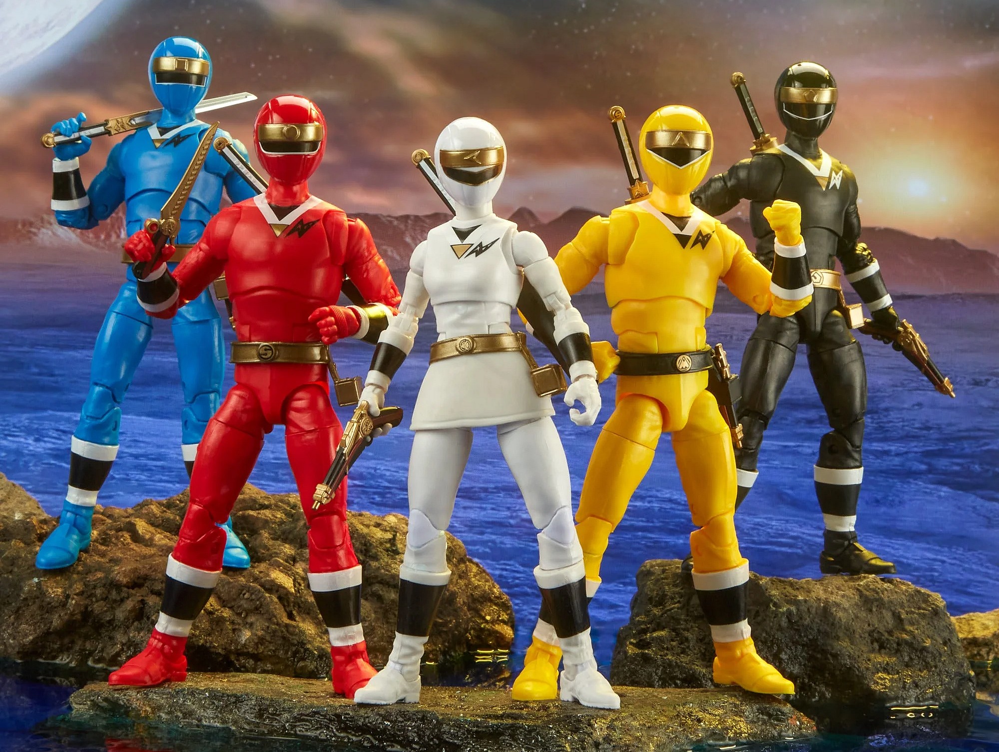 The Acquitarian Alien Rangers assemble via Power Rangers Lightning Collection 5-Pack Alien Rangers Figure