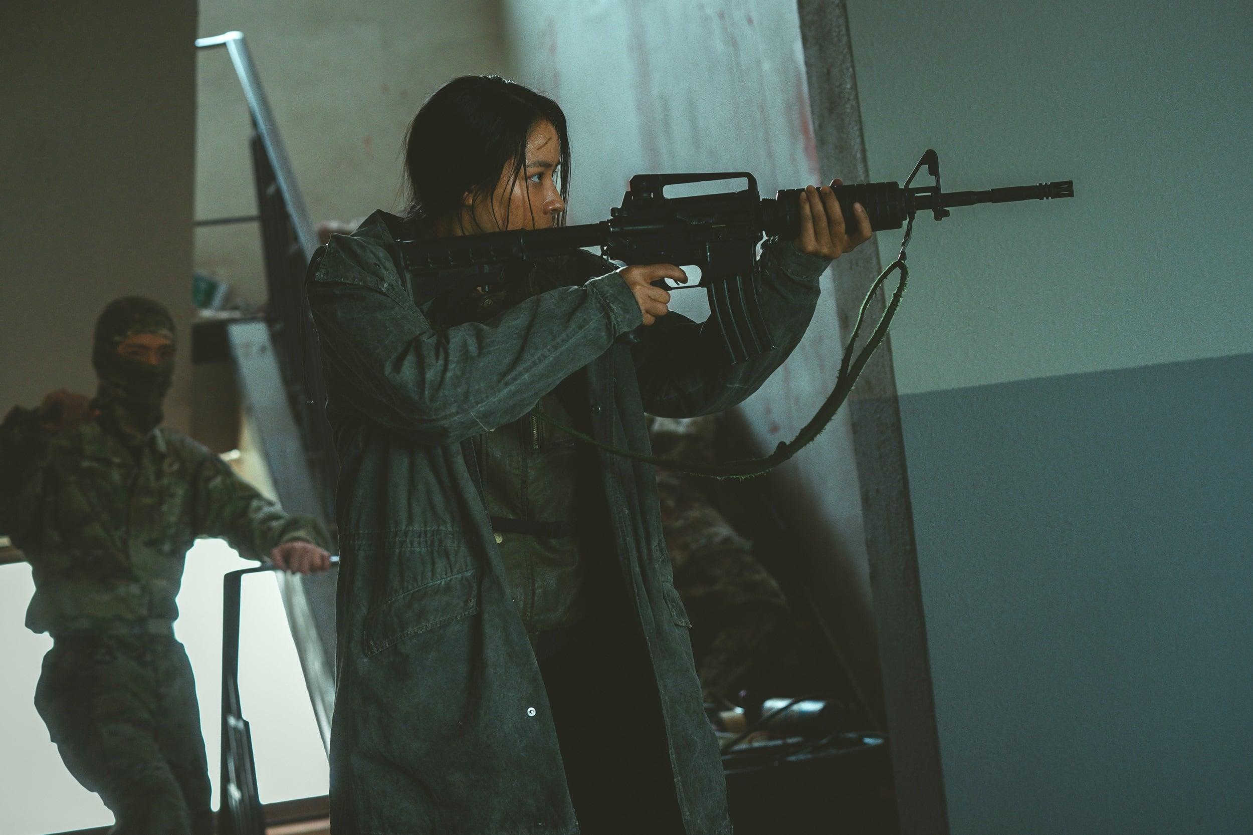 An Ji-hye as Lee Eun-ho in Badland Hunters Cr. Cha Min-jung/Netflix © 2024