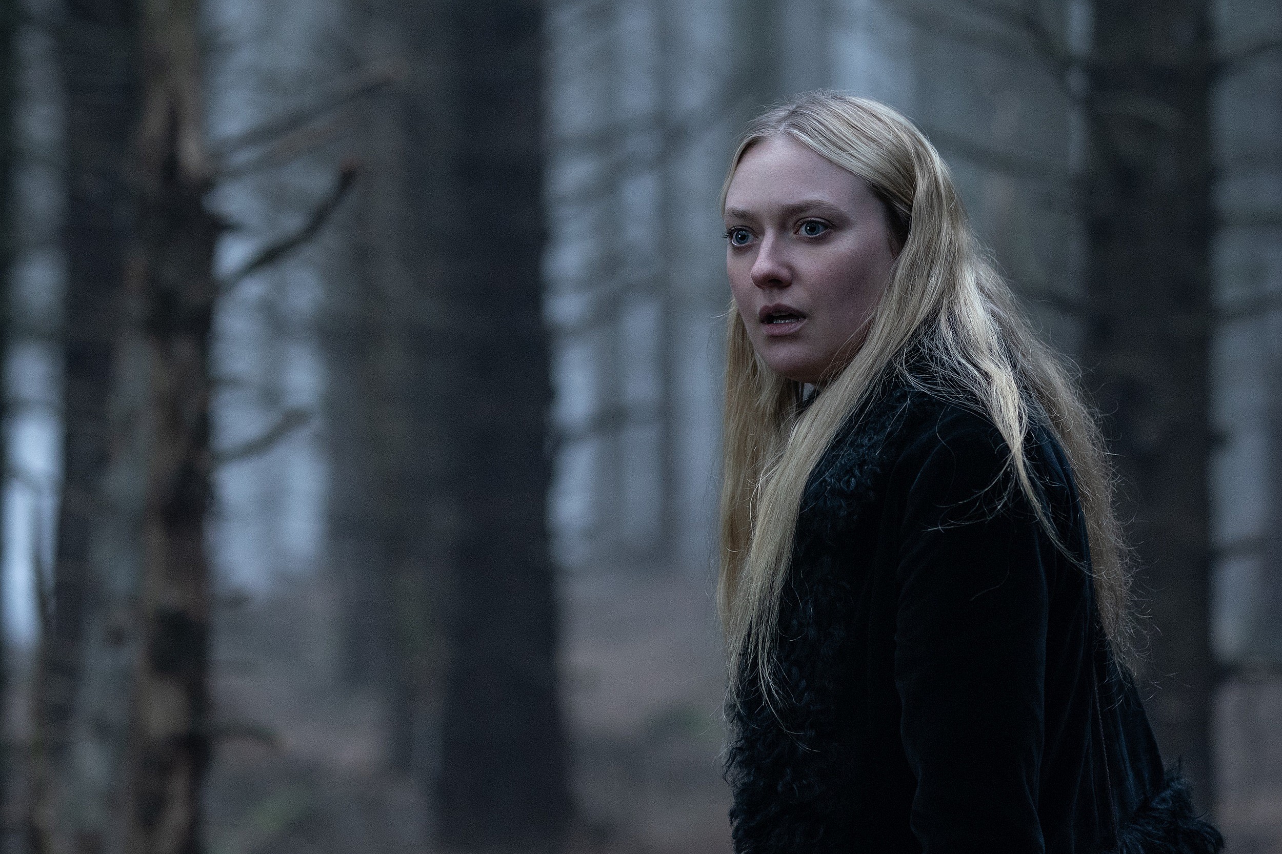 DAKOTA FANNING as Mina in New Line Cinema’s and Warner Bros. Pictures’ fantasy thriller “THE WATCHERS,” a Warner Bros. Pictures release.