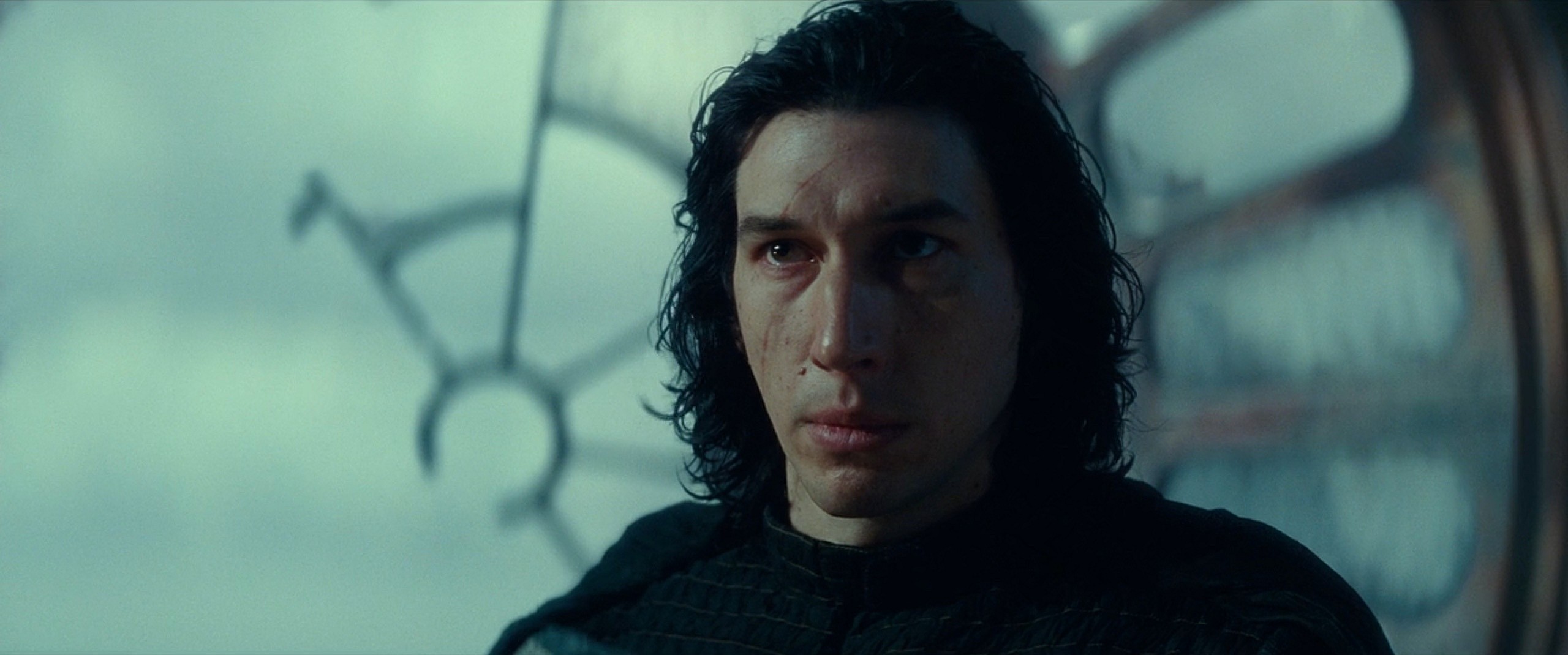 Kylo Ren (Adam Driver) confronts Rey Palpatine (Daisy Ridley) in Star Wars Episode IX: The Rise of Skywalker (2019), Lucasfilm Ltd.