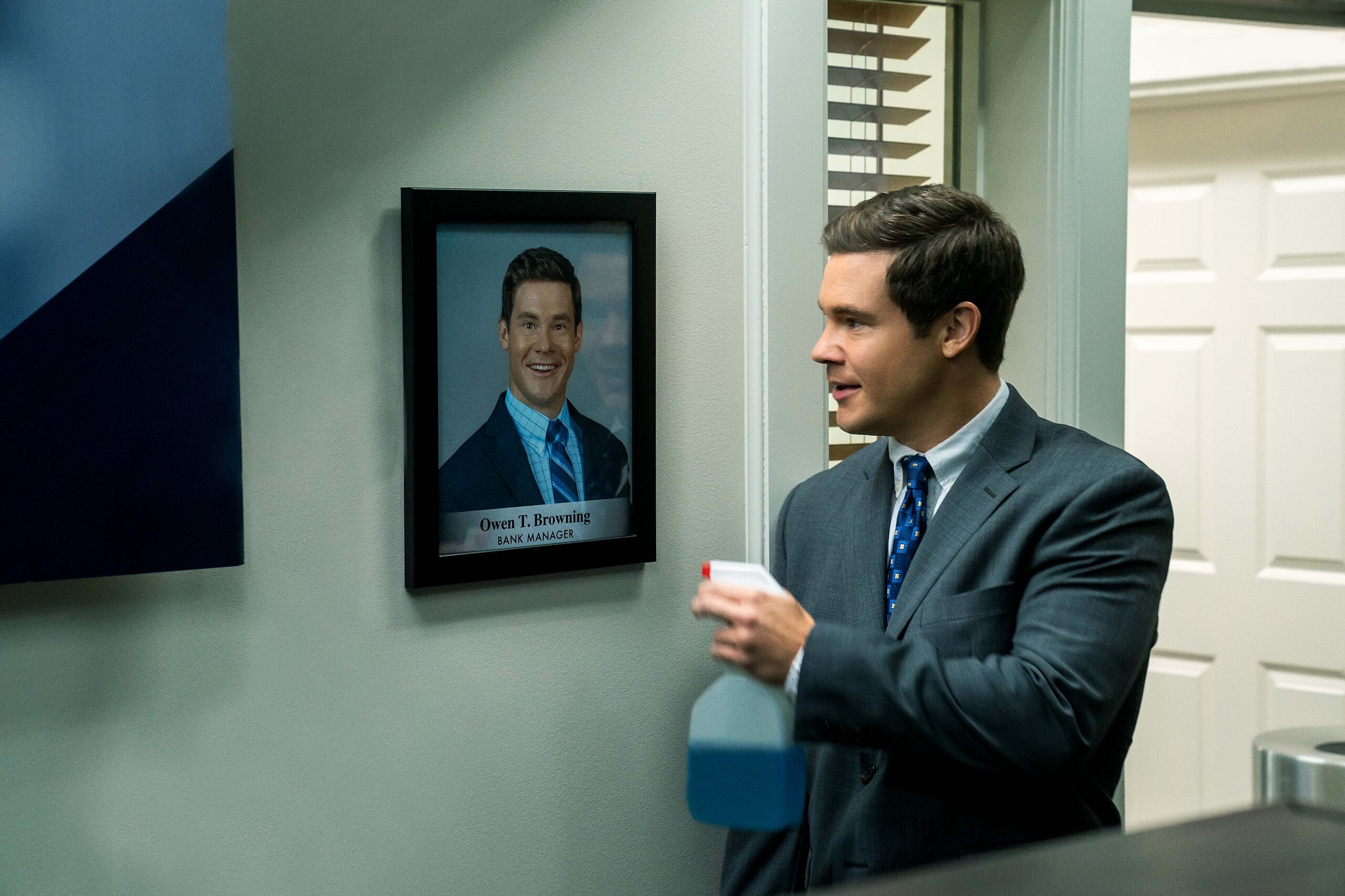 The Out-Laws. Adam DeVine as Owen Browning in The Out-Laws. Cr. Scott Yamano/Netflix © 2023.