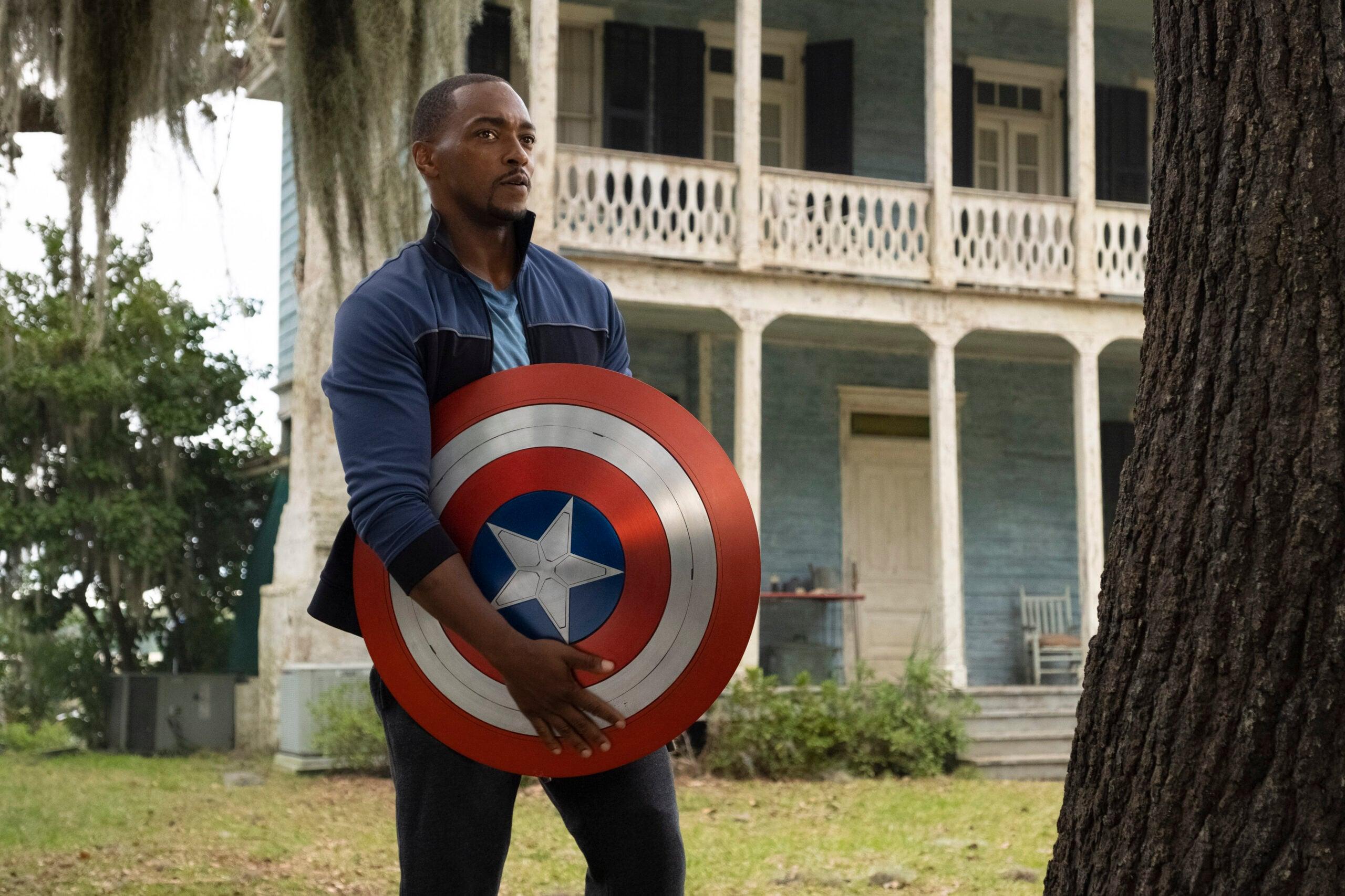 Falcon/Sam Wilson (Anthony Mackie) in Marvel Studios' THE FALCON AND THE WINTER SOLDIER exclusively on Disney+. Photo by Chuck Zlotnick. ©Marvel Studios 2021. All Rights Reserved.