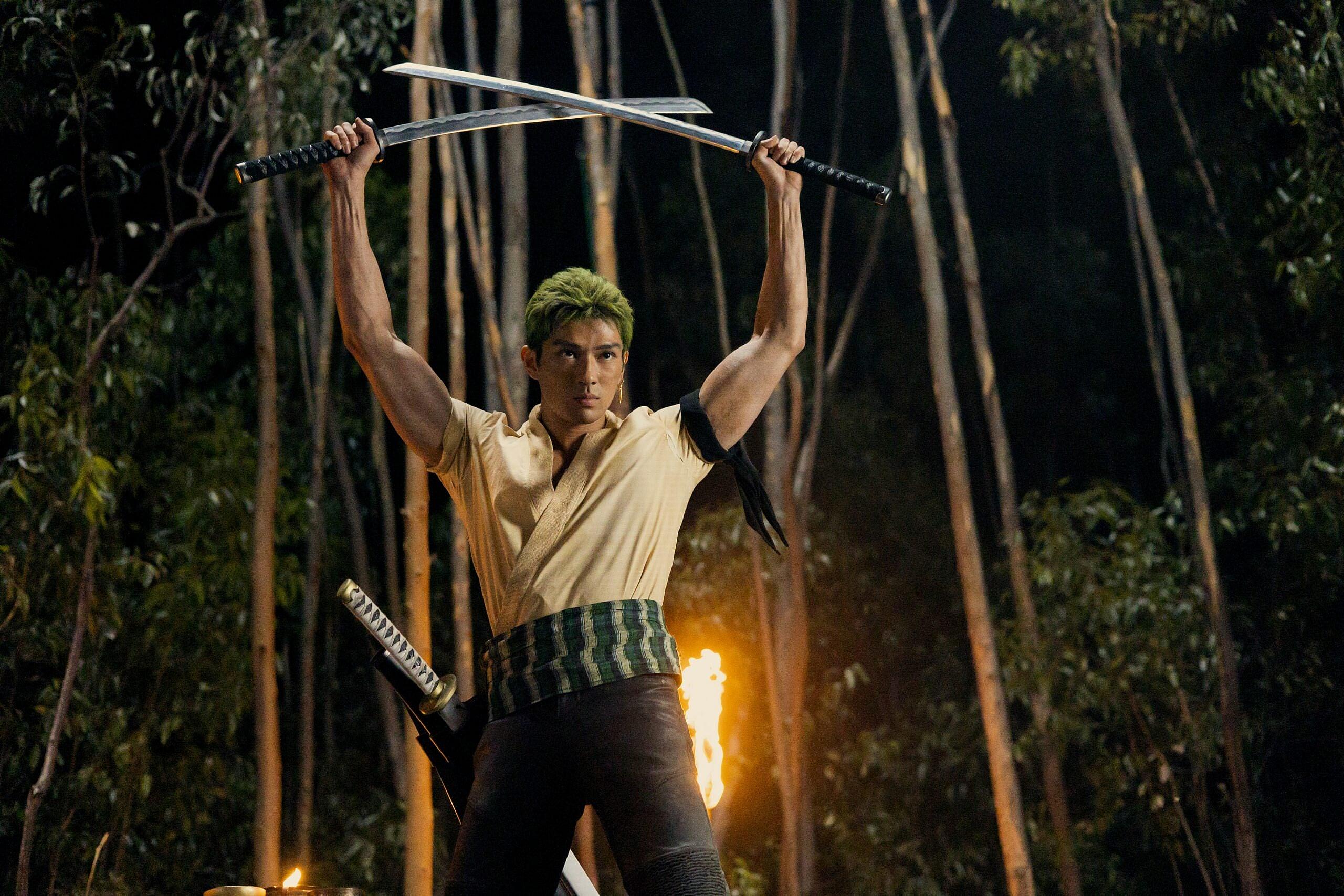 Mackenyu Arata as Roronoa Zoro in season 1 of One Piece, Netflix