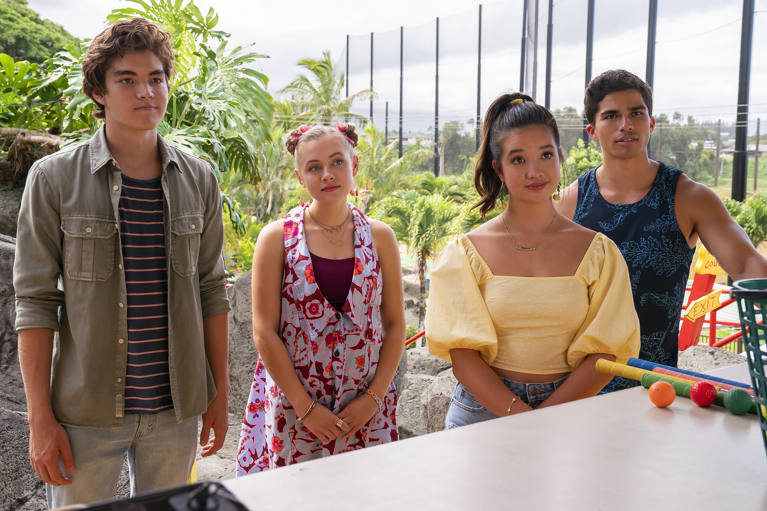 (L-to-R) MATTHEW SATO, EMMA MEISEL, PEYTON ELIZABETH LEE, ALEX AIONO in DOOGIE KAMEALOHA, M.D. - "Lahela & Stitch" - Lahela must perform an appendectomy on Walter, and Clara considers a big career move. (Disney/Karen Neal)
