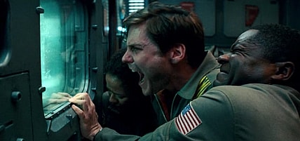 The Cloverfield Paradox - Bad Robot