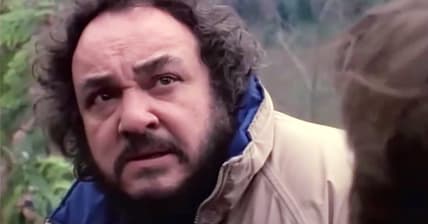 John Rhys in Dino Veritas
