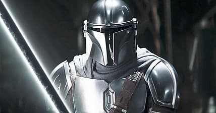 Din Djarin struggles to wield the Darksaber in The Book of Boba Fett Season 1 Episode 5 "Return of